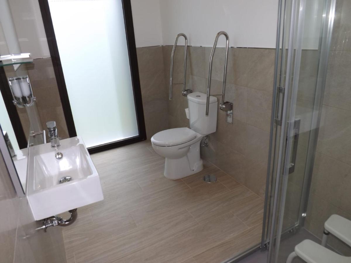 Guest House Clarevar Tui Bagian luar foto
