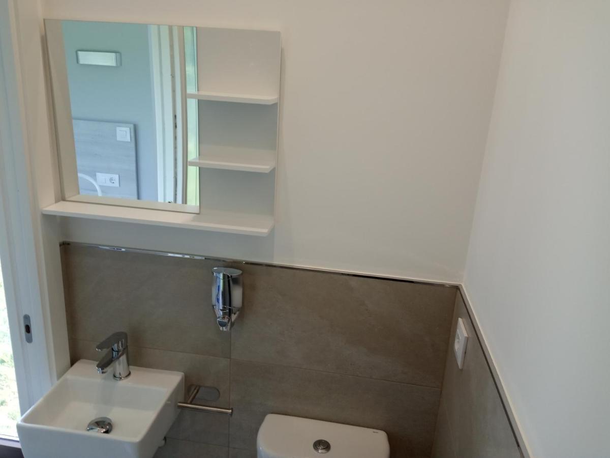 Guest House Clarevar Tui Bagian luar foto